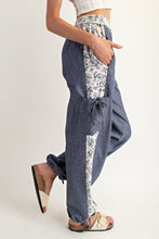 Load image into Gallery viewer, Flora Lane Pants
