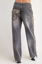 Load image into Gallery viewer, Leopard Side Jeans