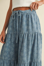 Load image into Gallery viewer, Petalwind Denim