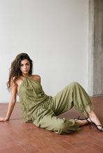 Load image into Gallery viewer, Olive Afterglow Set