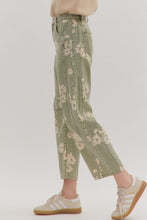 Load image into Gallery viewer, Olive Daisy Barrel