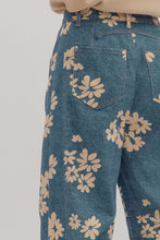 Load image into Gallery viewer, Denim Daisy Barrel