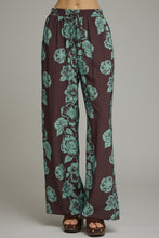 Load image into Gallery viewer, Laguna Bloom Pant Set