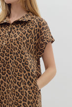 Load image into Gallery viewer, Leopard Lounge Mini