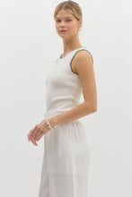 Load image into Gallery viewer, Sleek Trim Tank