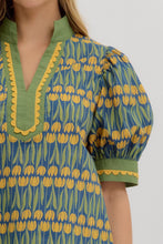 Load image into Gallery viewer, Tulip Fields Top