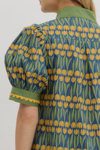 Load image into Gallery viewer, Tulip Fields Top