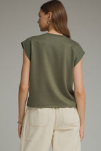 Load image into Gallery viewer, Olive Form Top