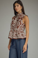 Load image into Gallery viewer, Paisley Choco Top
