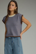 Load image into Gallery viewer, Blueberry Truffle Top