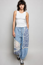 Load image into Gallery viewer, Rebel Lace Joggers
