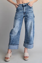 Load image into Gallery viewer, Cali Roll Jeans
