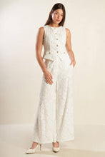 Load image into Gallery viewer, Lace Script Vest
