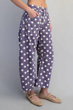 Load image into Gallery viewer, Uva Dot Barrel Jeans
