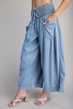 Load image into Gallery viewer, Harbor Chambray Pants
