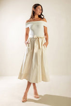 Load image into Gallery viewer, Elodie Off-Shoulder Midi
