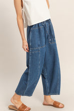 Load image into Gallery viewer, Bayside Barrel Jeans

