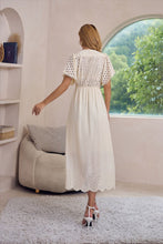 Load image into Gallery viewer, Sunny daydream eyelet maxi
