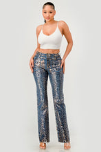 Load image into Gallery viewer, Shimmered Prowl Jeans
