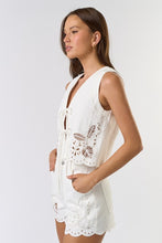 Load image into Gallery viewer, Solea Vest
