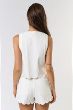 Load image into Gallery viewer, Solea Vest
