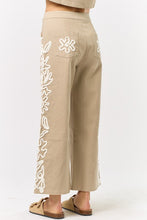 Load image into Gallery viewer, Coastal Bloom Pant
