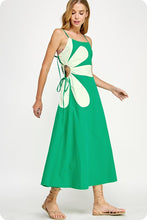 Load image into Gallery viewer, Emerald Daisy Dress
