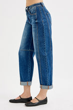 Load image into Gallery viewer, Cool Girl Barrel Jeans
