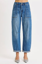 Load image into Gallery viewer, Midwave Barrel Jeans
