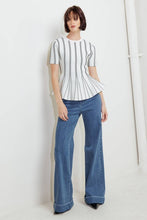 Load image into Gallery viewer, Sketch Line Peplum
