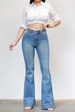 Load image into Gallery viewer, Retro Hem Jeans
