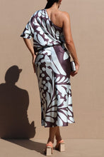 Load image into Gallery viewer, Oasis Silk Midi

