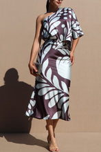 Load image into Gallery viewer, Oasis Silk Midi
