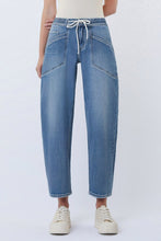 Load image into Gallery viewer, Motion Barrel Jeans
