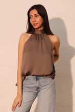 Load image into Gallery viewer, Soft Elevation Top
