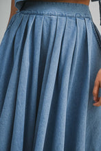 Load image into Gallery viewer, Denim Tie-Back Set

