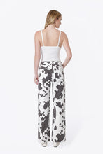 Load image into Gallery viewer, Moo Mood Jeans
