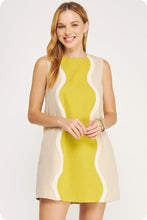 Load image into Gallery viewer, Citrus Curve Mini
