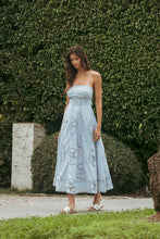 Load image into Gallery viewer, StarLure Midi Dress
