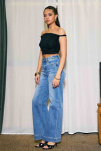 Load image into Gallery viewer, Modern Line Jeans
