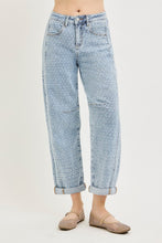 Load image into Gallery viewer, Gridline Barrel Jeans
