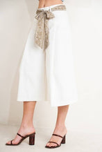 Load image into Gallery viewer, Ivory Motion Culotte
