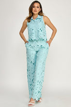 Load image into Gallery viewer, Theory Lace Set
