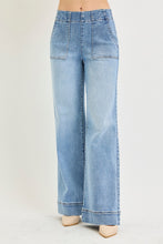 Load image into Gallery viewer, Easy Street Jeans
