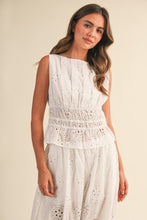 Load image into Gallery viewer, Villa Blanca Pant Set
