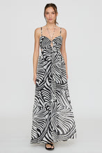 Load image into Gallery viewer, Zebra Wannabe Maxi
