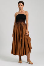 Load image into Gallery viewer, Mocha Melt Midi
