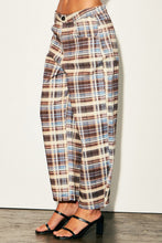 Load image into Gallery viewer, Retro Check Barrel Pants
