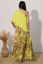 Load image into Gallery viewer, Lime Rumba Top
