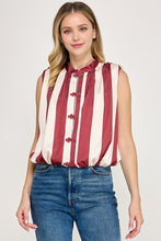 Load image into Gallery viewer, Crimson Pagoda Top
